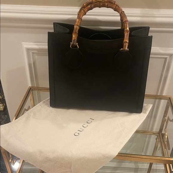 Gucci Diana Black Leather Bamboo Tote Bag - Picture 17 of 17